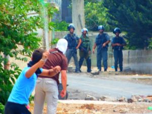 I soldati entrano a Kafr Qaddum